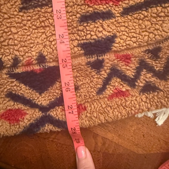 The North Face Men’s Campshire
Pullover Hoodie, Cedar Brown California Geo Print - Picture 13 of 13